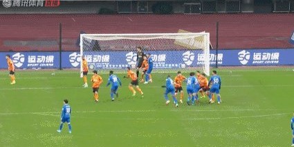 【中超】蒿俊闵两助攻洛佩斯双响 武汉4比2沧州