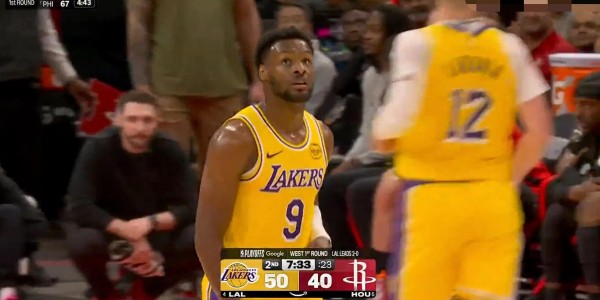 云开体育网站-首个3-0诞生！湖人拒绝15分逆转詹姆斯3分绝平！詹姆斯父子创纪录